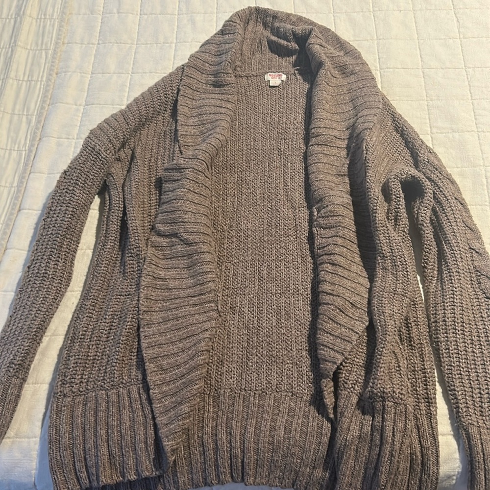 Mossimo brown sweater size large